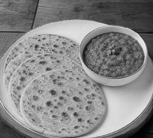 Paratha ( 3 Piece ) With Spicy Tomato Chutney