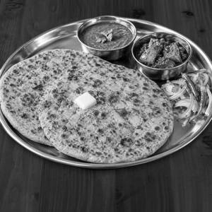 Aloo Pyaaz Paratha [ 2 Piece  ] With CURD OR PICKLE