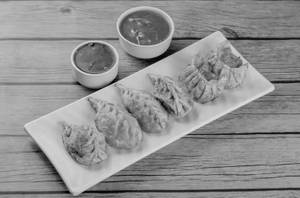Chicken Fried Momo (6 Pcs)
