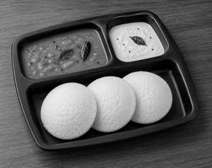 Rasam Idli (2 Pcs)