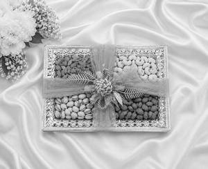 Dryfruit Tray Silver (small)