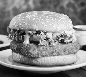 Paneer crispy burger