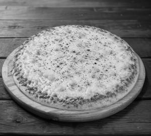 Medium Onion Cheese Pizza