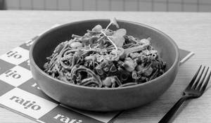 Peanut Soba Noodles Salad