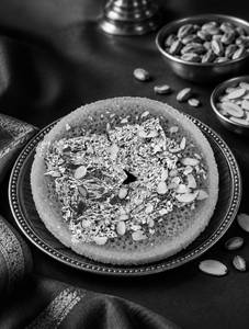 Kesari Ghewar (Single Piece)