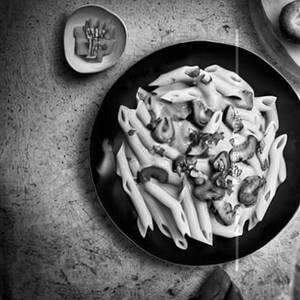 White - sauce mushroom