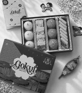 Shagun Assorted Sweet Box (450 Gm)