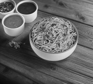 Veg fire noodles