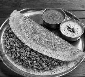 Chicken keema dosa