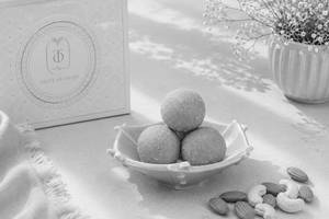 Besan Dry Fruit Laddu