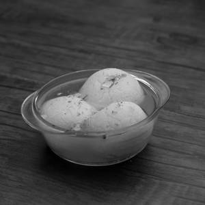 Kesar Rajbhog [1 Piece]