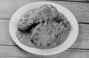 Chicken Tangdi Butter Masala (2 Pcs)