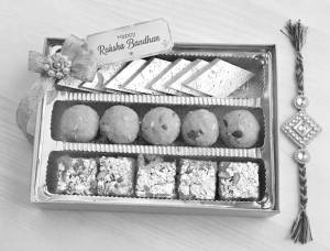 Sweet Gift Box 5 [500 grams] with Rakhi