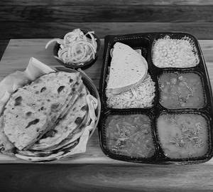 Deluxe Thali