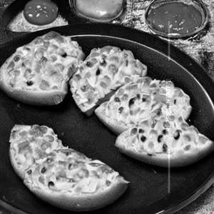 Veggie Delight Garlic Breads