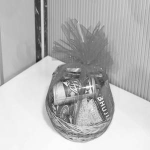 Mithai Gift Hamper (Medium