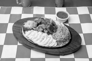 Roast Lamb Goulash Sizzler