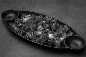 Paneer In Chilli Sauce