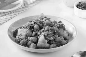 Chole Samosa Chaat