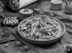 Pink Sauce Pasta - Veg