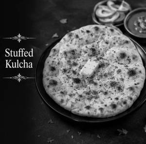 Stuffed Kulcha