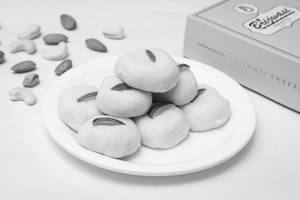 White Malai Peda