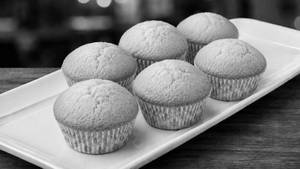 Tea Time Vanilla Muffins (6 Pcs)