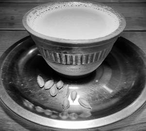 Elichi tea