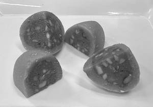 Anjeer Roll 1 Pc
