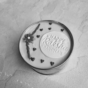 Blueberry Raksha Bandhan TIN Cake