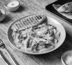 Green Sauce Pasta