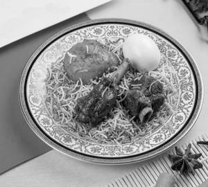 Mutton Biryani With Egg – 2 Pc Mutton + 1 Egg [750Ml Container – Perfect For One]