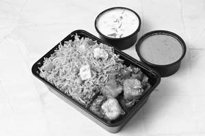 Andhra Veg Biryani With Paneer Chilly