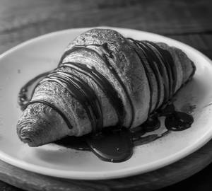Chocolate Croissant/Pain Au Chocolate 1 Pc