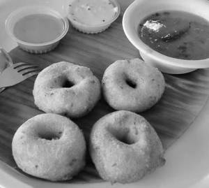 Vada (4)