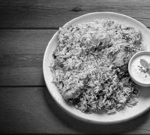 Deshi Ghee Hyderabadi Chicken Dum Biryani With 8 Big Pieces