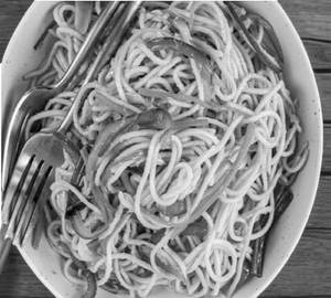 Veg Hakka Noodles