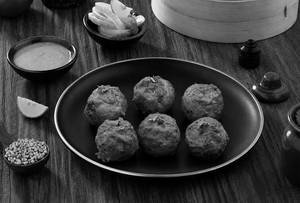 Veg Tandoori Momos (6 Pcs)