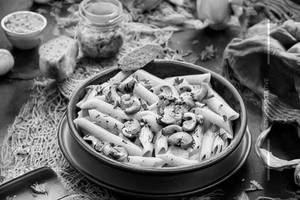 Chicken Cilantro & Mushroom Alfredo