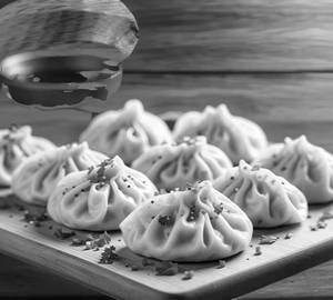 Pizza Momos Steamed