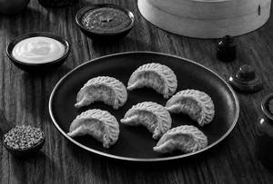 Chicken Fried Momos (6 Pcs)