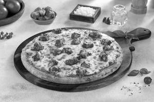 Makhni Paneer Pizza