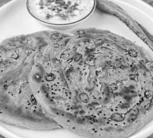 Mirchi Lehsun Laccha Paratha