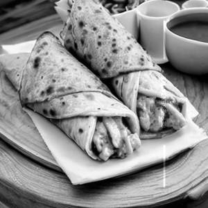 Egg Cheese Roll