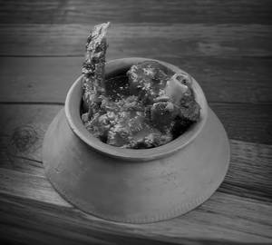 Handi mutton
