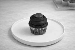 Cupcake With Chocolate Ganache