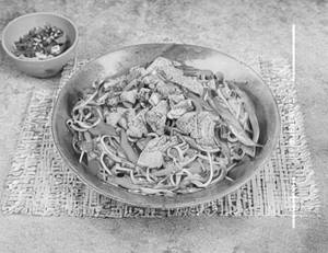 Chicken Pan Fried Noodles
