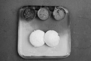 Plain Idly