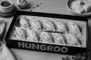 Paneer Creamy Momos
