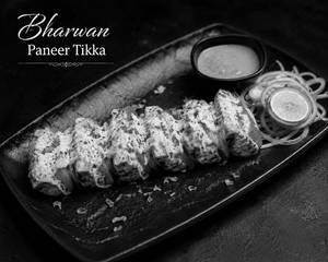 Bharwan Paneer Tikka